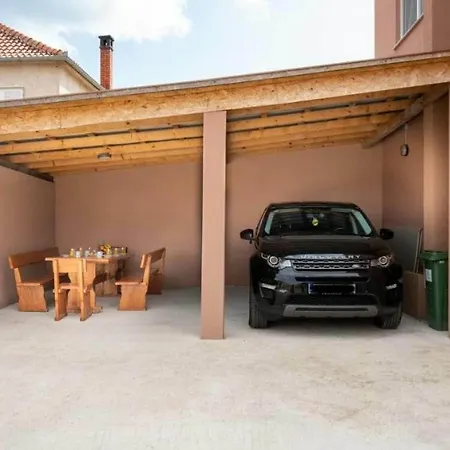 Apartman Mihovil Apartmán Tkon